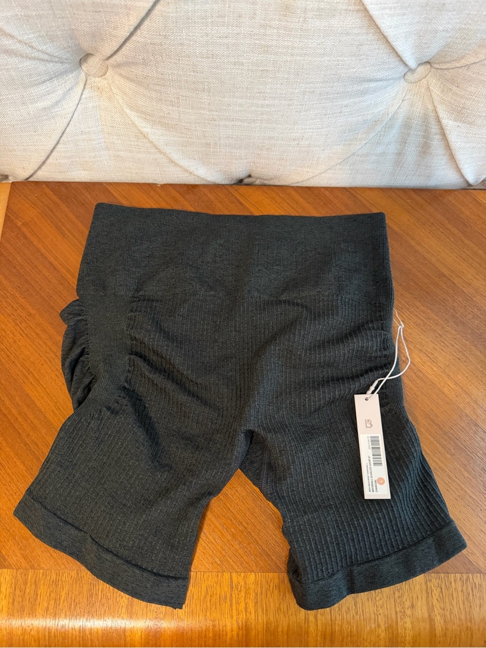 Buffbunny Collection Waterfall Seamless Shorts 6”